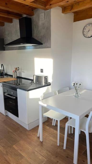 Ca La Trini Vivienda Vacacional Nava Exteriör bild